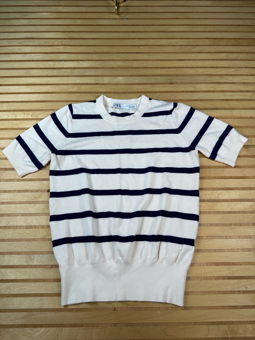 Zara Women’s Short sleeve Top Size S